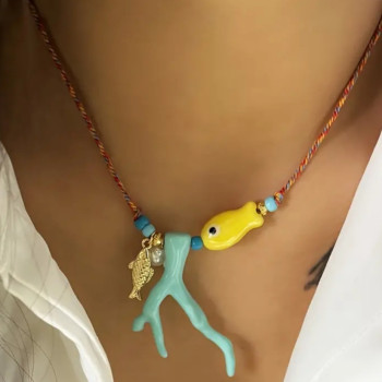 Κολιέ με Κρεμαστό Ψάρι και Κοράλι