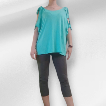 Μπλούζα Viscose Με Άνοιγμα Στα Μανίκια