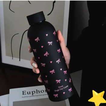 Μαύρο Παγούρι Νερού Διακοσμημένο με Ροζ Φιόγκους και Καρδιές "Every Single Day Counts"