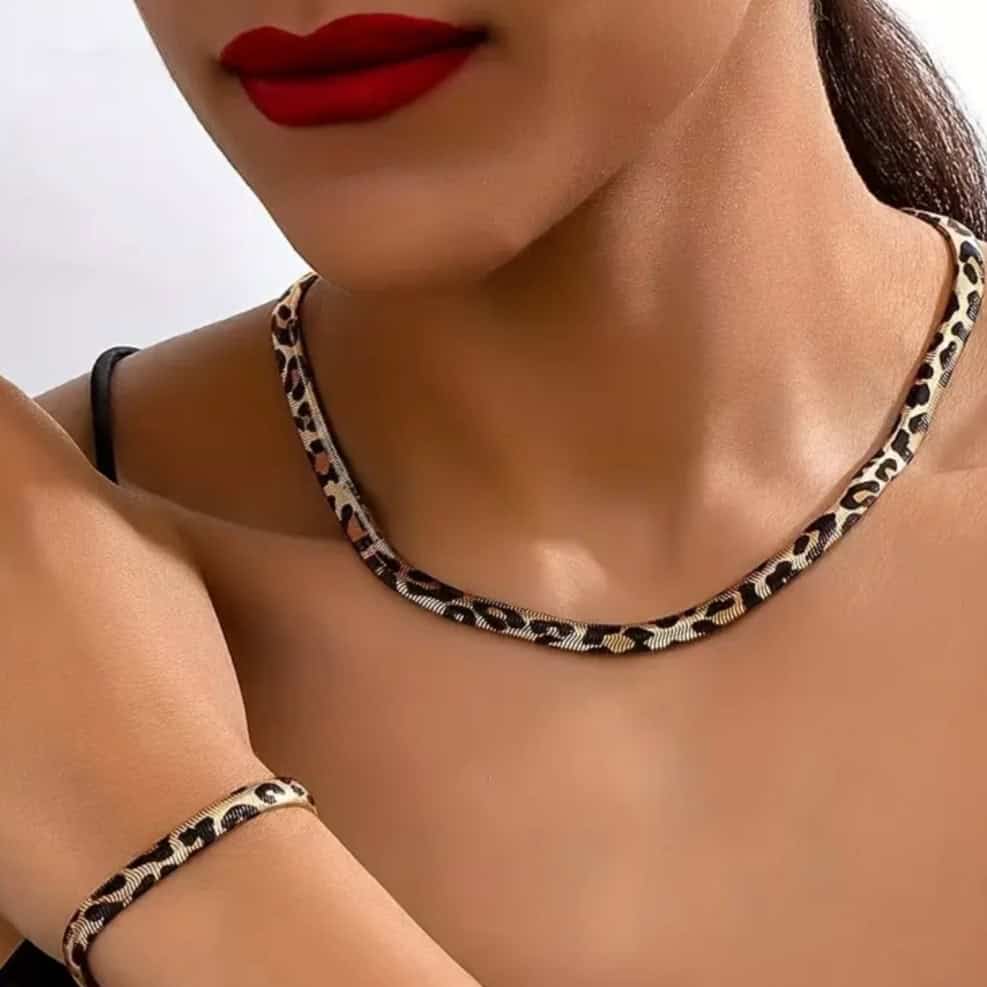 Ατσάλινο Σετ Κολιέ & Βραχιόλι με Λεοπάρ Σχέδιο