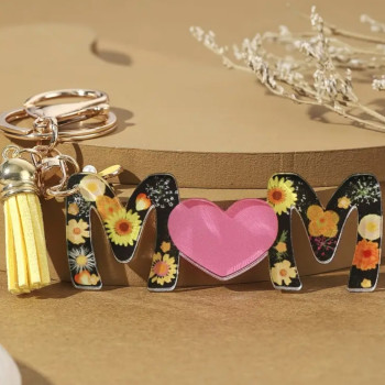 Μπρελόκ “MOM” με Λουλούδια και Καρδιά