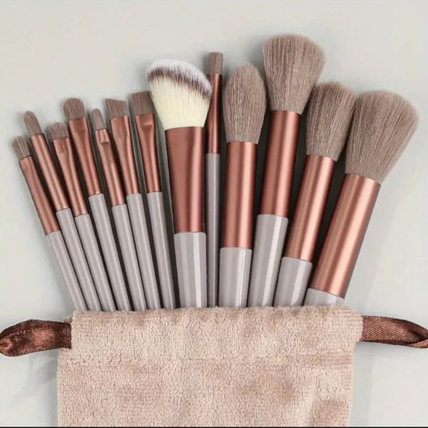 Καφέ Set Πινέλα Make-Up 13τμχ.
